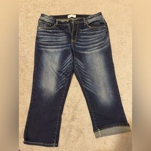Woman’s BKE denim capri size 31